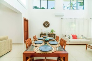 Dining room - Luxury Villa in Beersheba, Beautiful Beach (Las Terrenas)