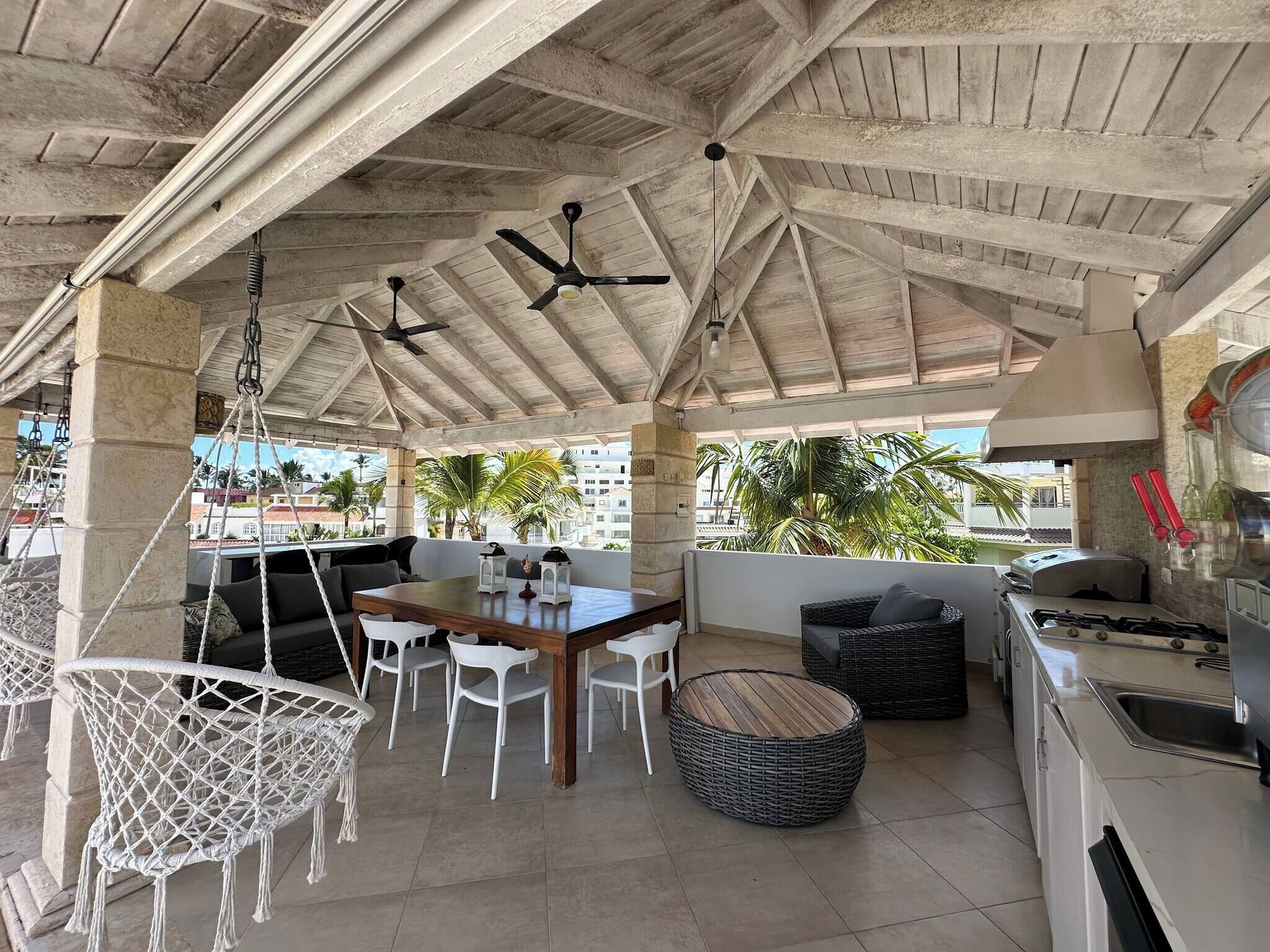 Villa, 5 Bedrooms, Smoking, Private Pool | Outdoor dining