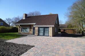 Exterior - Holiday home with 5 bedrooms (Oostkapelle)