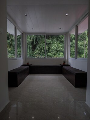 32-inch LED TV with cable channels - Hotel Pride  (Gangtok)