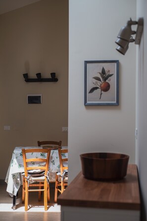 Dining - Apartment 'Casale San Giacomo - Campei' with Shared Pool, Wi-Fi and Air Conditioning (Gavardo)