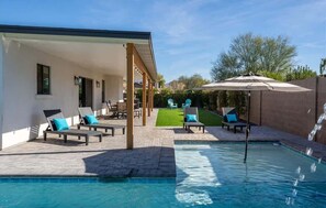Pool - Palm Oasis Scottsdale Kierland Poolside Escape (Scottsdale)