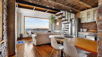 Premium Penthouse, 2 Bedrooms, Patio, Sea View | Living area | TV