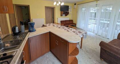 Holiday home just 50 m from the beach, with garden and air conditioning