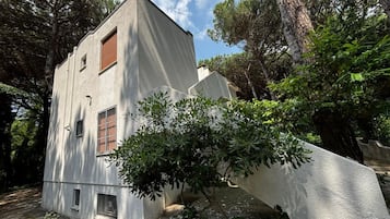 Villa, 2 Bedrooms, Balcony | Exterior