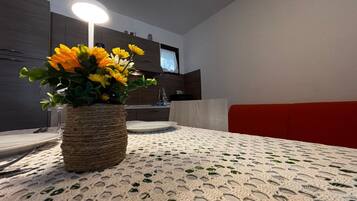 Villa, 2Â Schlafzimmer, Balkon | Speisen