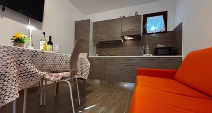 Cozy Apartment in the Heart of the Pinewood