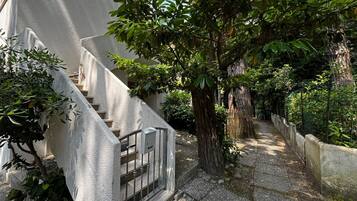 Villa, 2Â Schlafzimmer, Balkon | Garten