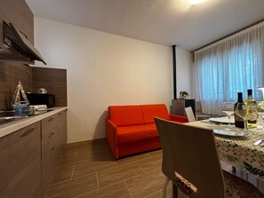 Villa, 2 Bedrooms, Balcony | Dining - Cozy Apartment in the Heart of the Pinewood (Rosolina)
