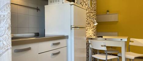 Apartament, 1 dormitori, balcó, vistes a la ciutat | Interior