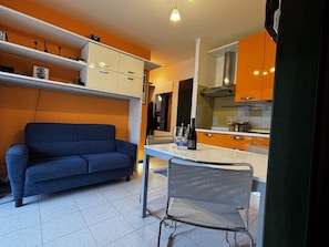 apartman, 2 hálószobával, erkély | Nappali