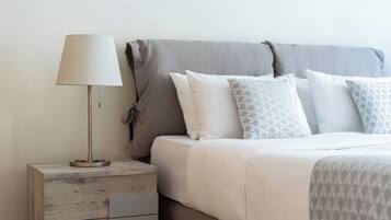 Iron/ironing board, travel crib, free WiFi, bed sheets