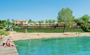 Beach nearby - Mobilehome with air conditioning, terrace and pool (Pacengo)