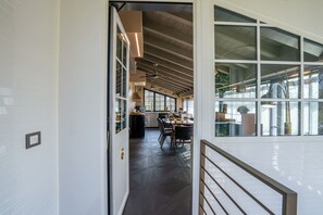 Appartamento Deluxe, vista giardino | Interni