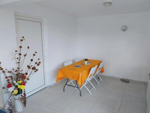 Dining - Villa equipped with spa sea and mountain view private parking PMR ACCESSIBLE JARDI (Sainte-Rose)