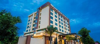 Golden Tulip Jaipur Kukas