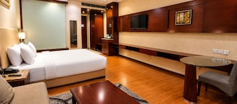 Golden Tulip Kukas Jaipur