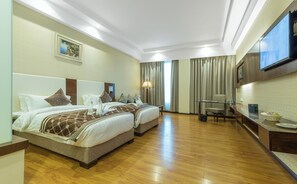 Superior Twin Room | Desk, laptop workspace, blackout drapes, iron/ironing board