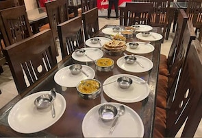 Desayuno continental todos los días (con cargo)