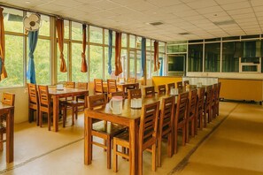 Restaurant - Nature Walk Resort Mussoorie (Mussoorie)