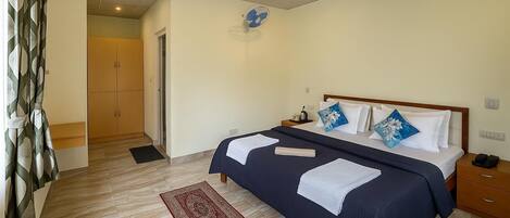 Standard Suite, Balcony