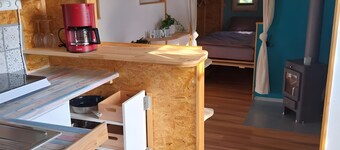 Tiny Home “Lara” with Mountain View, Private Garden and Wi-Fi