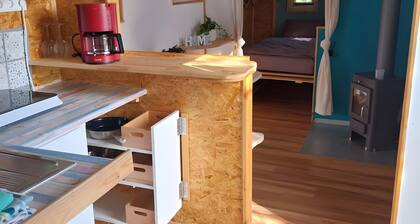 Tiny Home „Lara“ mit Bergblick, privatem Garten und WLAN