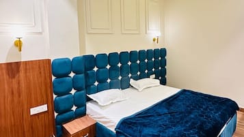 Espacio para trabajar con laptop y sistema de insonorización