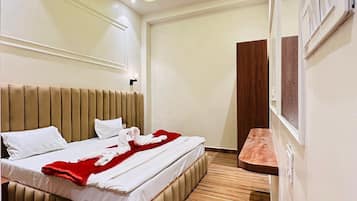 Espacio para trabajar con laptop y sistema de insonorización