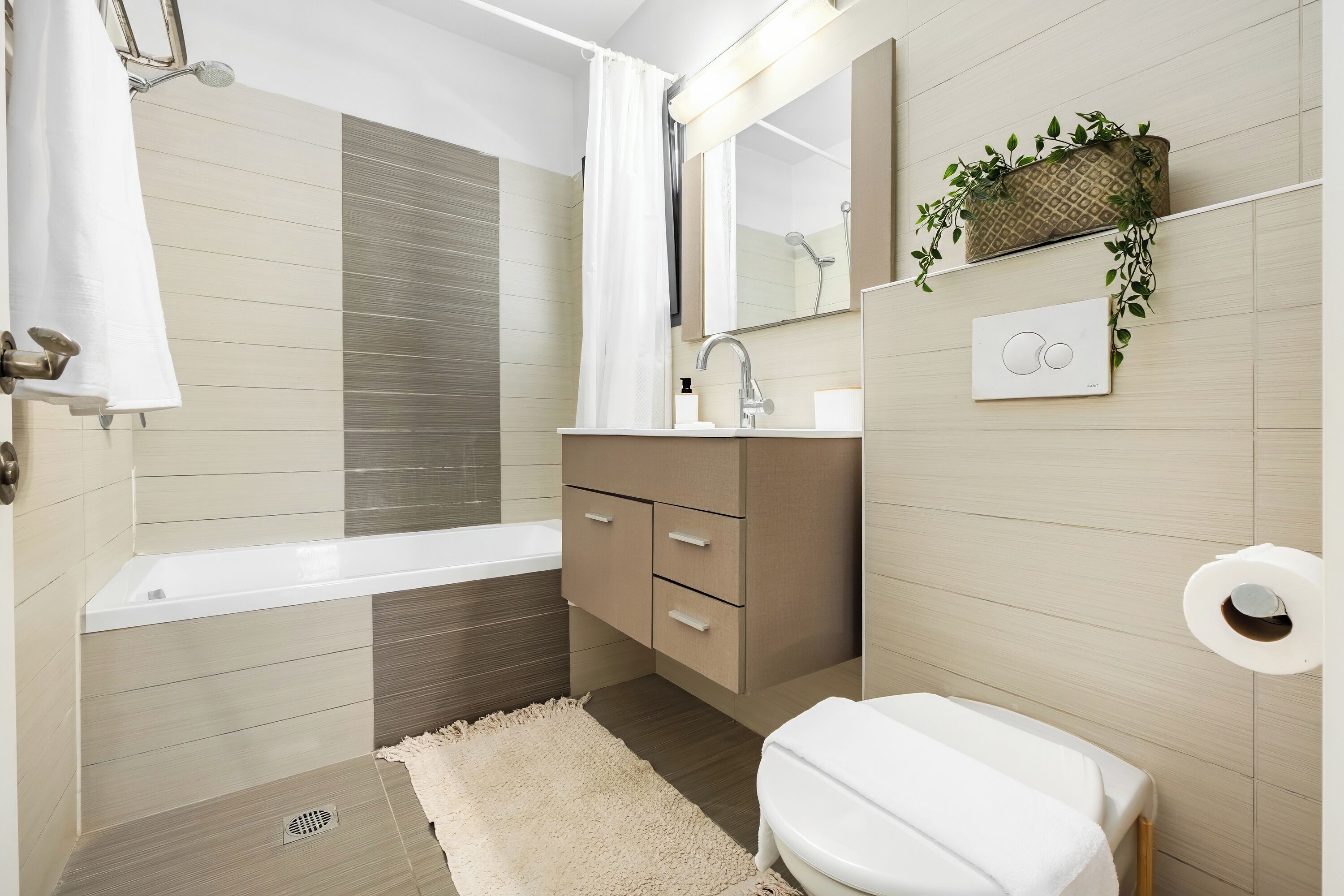 Villa, Mountain View | Bilik Mandi