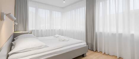 Economy Triple Room | Free WiFi