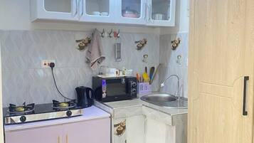 Microondas, utensilios de cocina