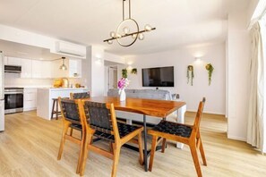 Property amenity - Newly Reno’d Oceanview Luxe Stay w/ Free Parking (Honolulu)