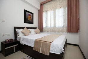 Room - Delightful Trizen 1-bedroom apartment with AC in Colombo 02 (Colombo 02)