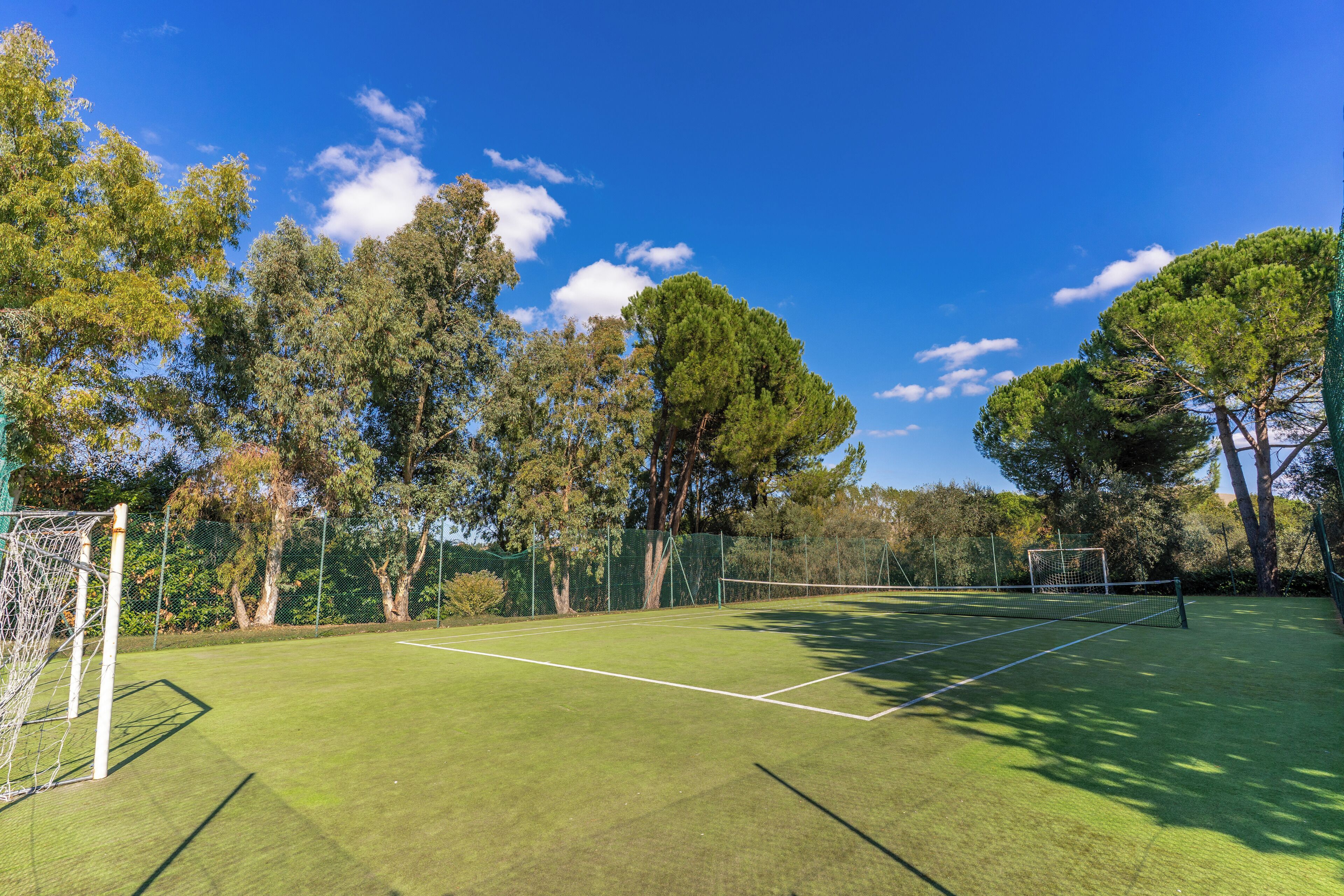 Tennisplatz
