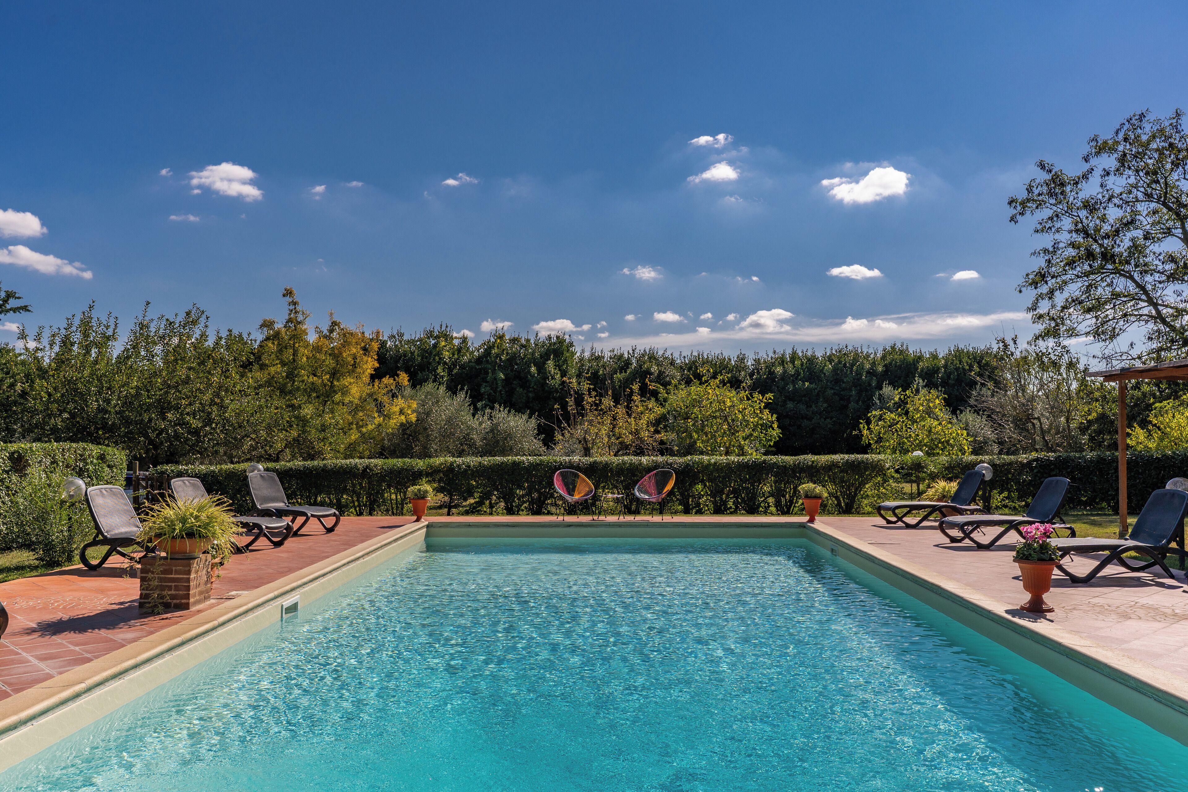 Piscina stagionale all'aperto