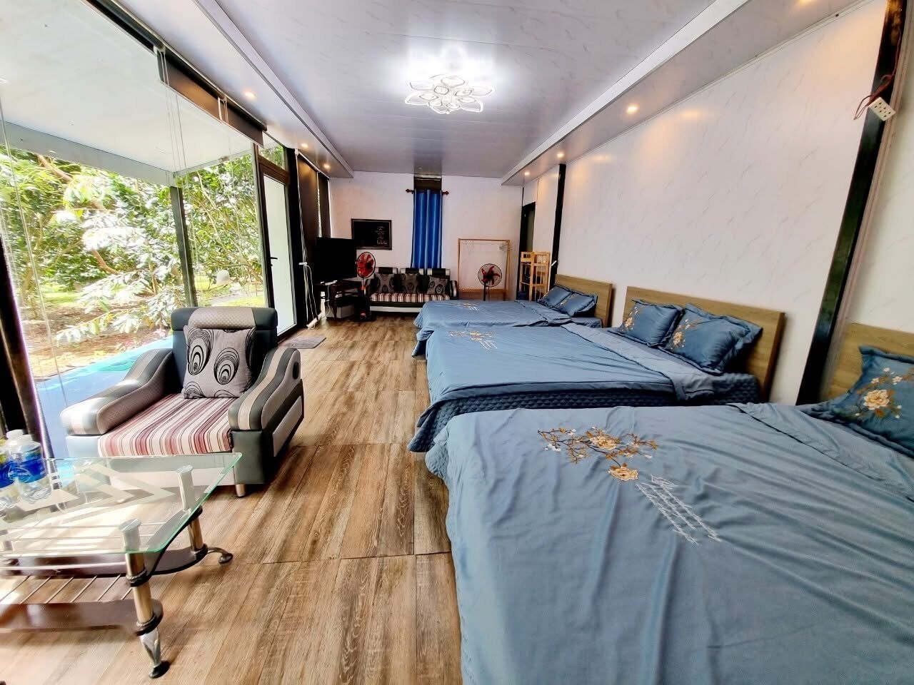 Bungalow familiar, vistas al jardín | Tabla de planchar con plancha y wifi gratis