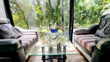 Family Bungalow, Garden View | Iron/ironing board, free WiFi