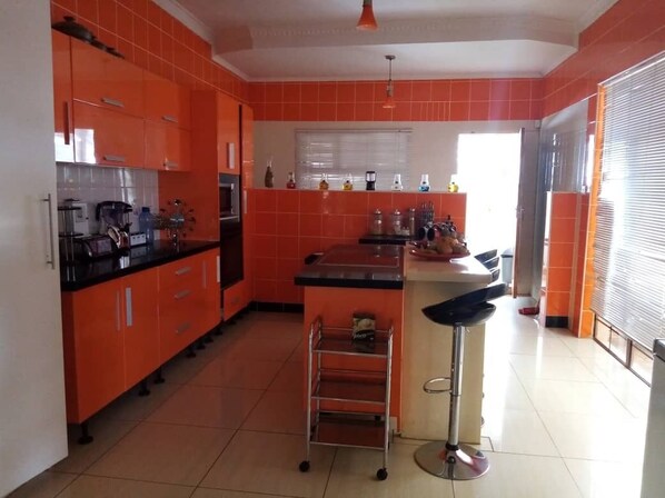Room, 1 Bedroom, Smoking | Interior - Room-apelles Palace Guest House - Standa (Gaborone)