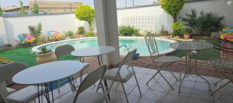 Room-apelles Palace Guest House - Execut
