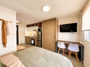 Apartment, Accessible | 1 bedroom, Internet - Estudio Santa Elvira Home Office Laundry Wifi (Santiago)