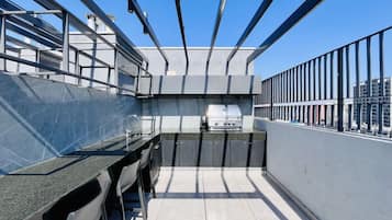 Apartment, Accessible | 1 bedroom, Internet