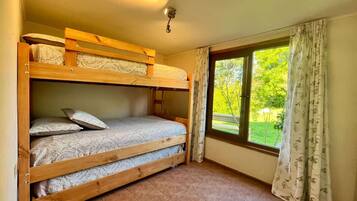 House | 3 bedrooms, Internet