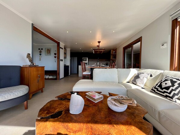 House | 3 bedrooms, Internet - Casa Playa Hermosa BBQ Jacuzzi Parking Wifi (Puerto Varas)