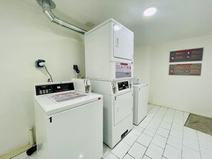 1 bedroom - Estudio Plaza Yungay B Home Office Laundry Wifi (Santiago)
