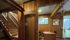 Sınıflandırılmamış resim, 33 üzerinden 2, düğme