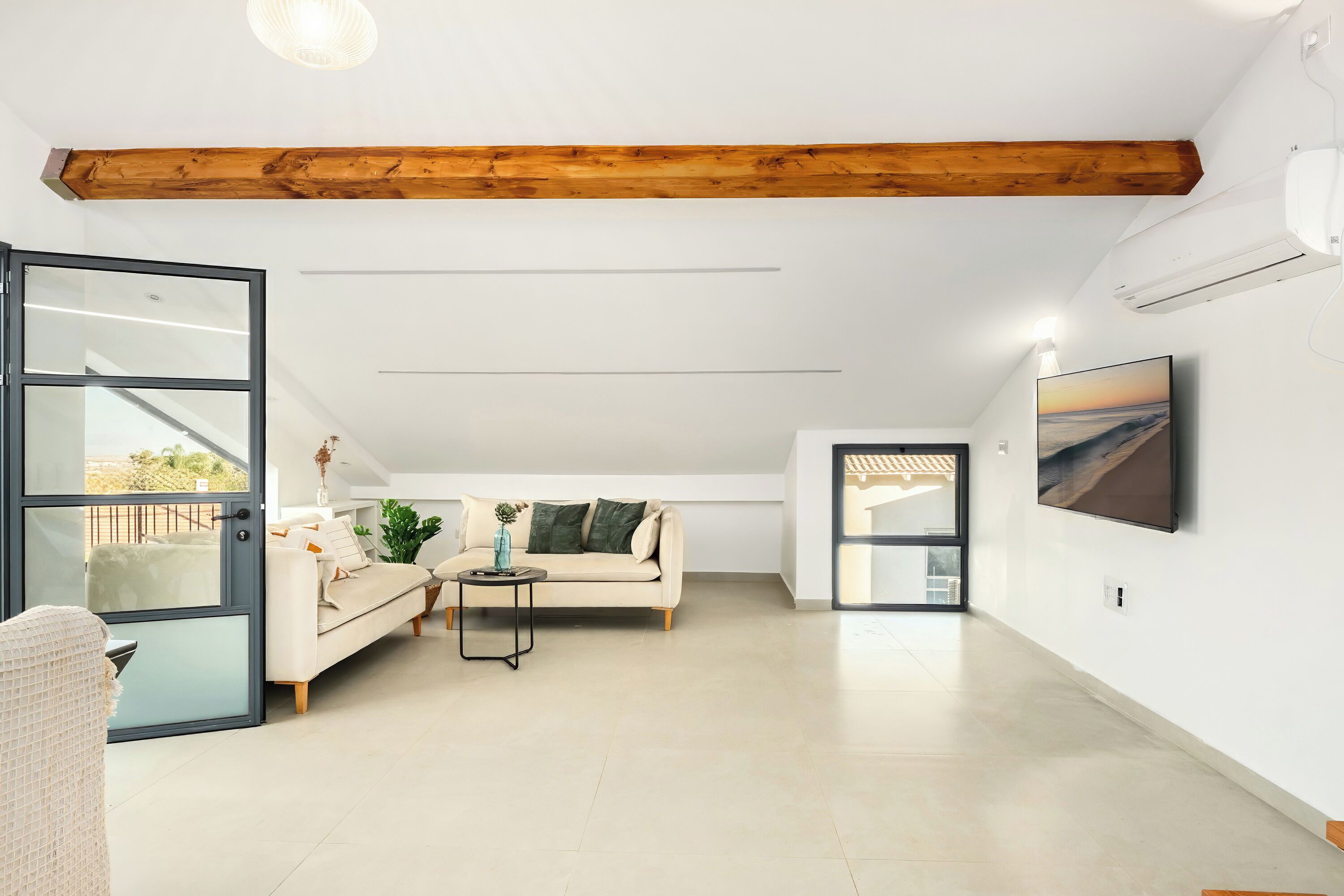 Apartment, Mountain View | Living area