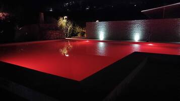 Piscina stagionale all'aperto