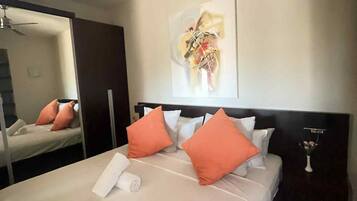 Free WiFi, bed sheets