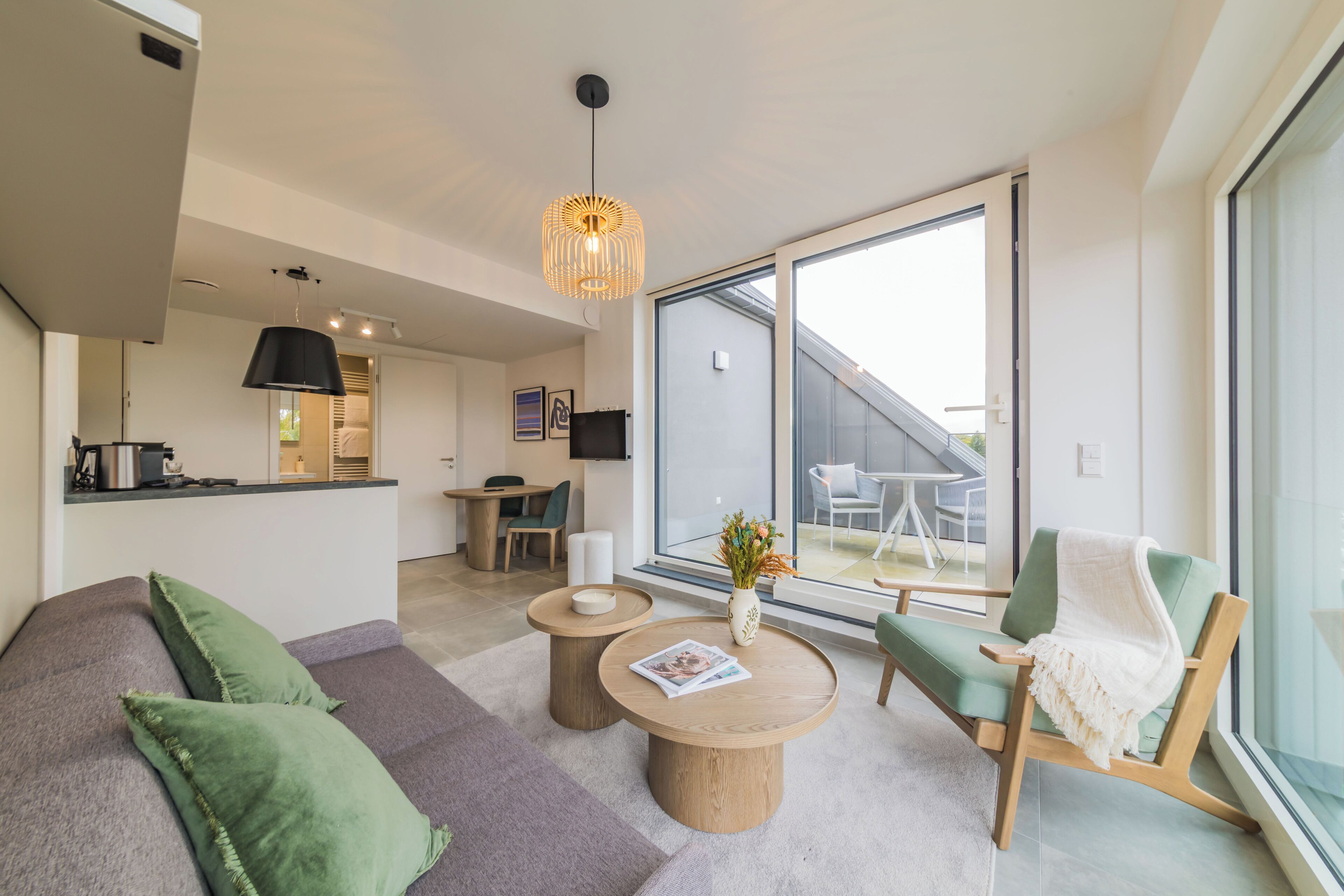 Appartement Économique, balcon | Coin séjour | Télévision à écran plat